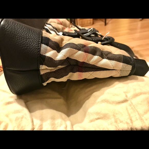 Authentic Burberry Handbag - Picture 3 of 8